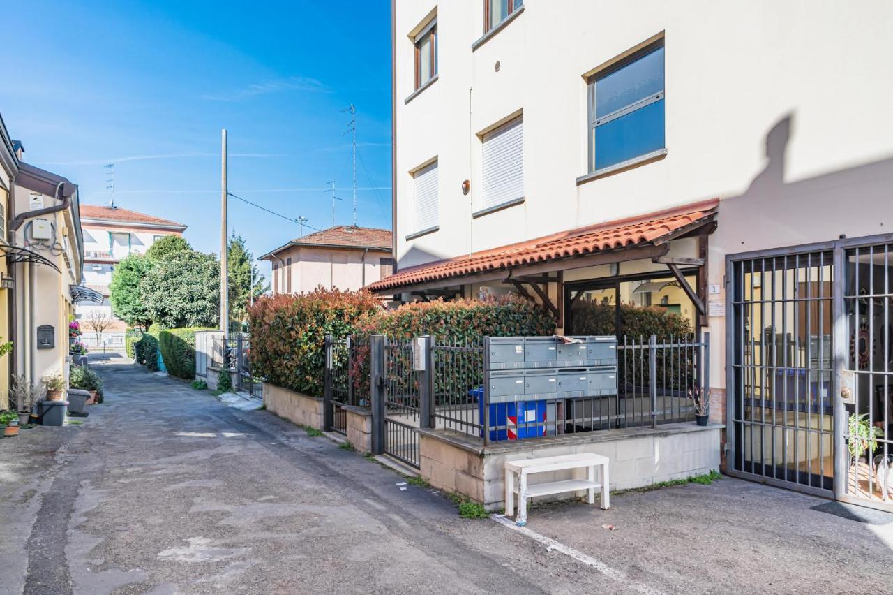 Parma Parco Ducale Duplex Apartment With Parking Extérieur photo