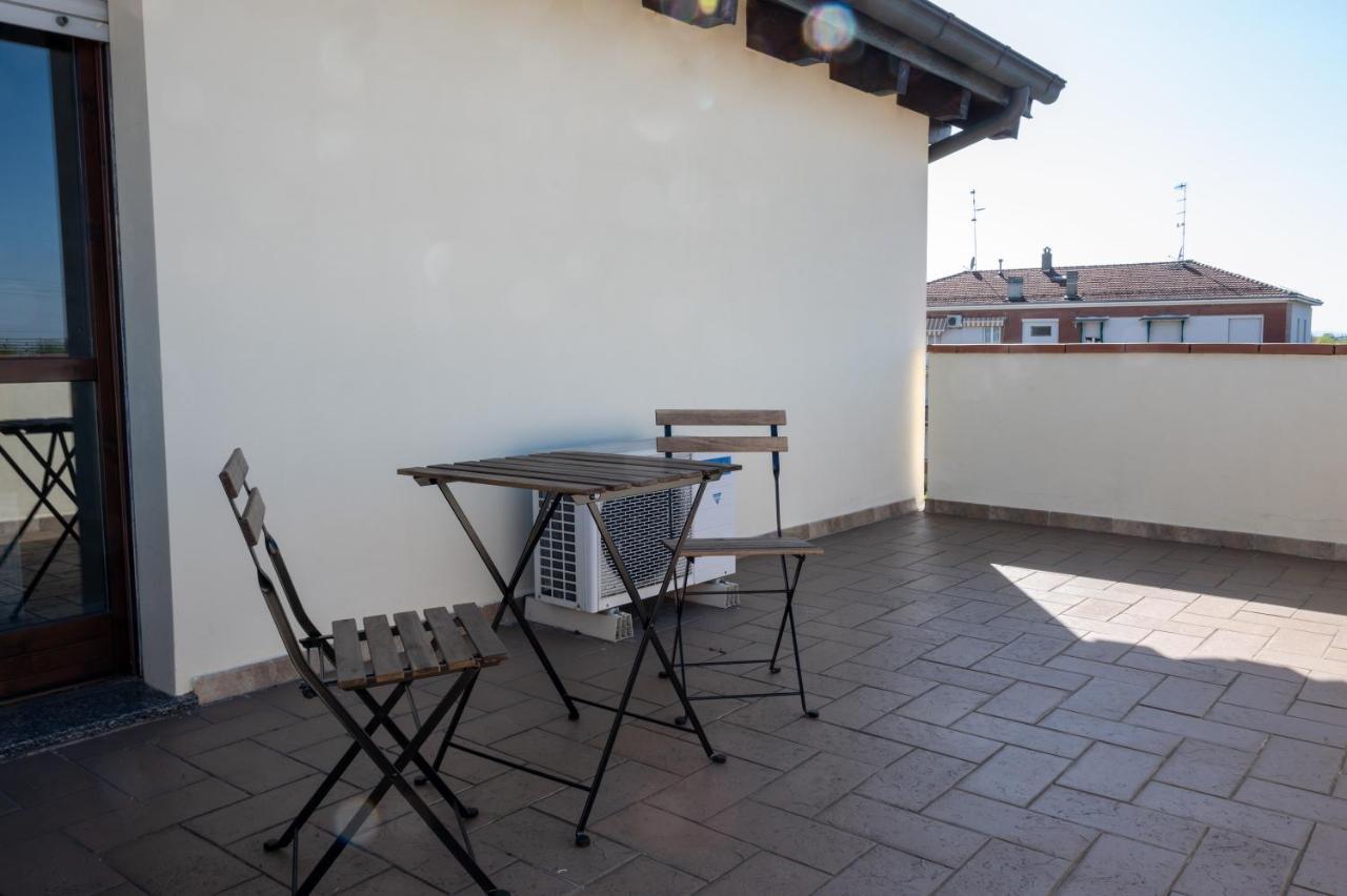 Parma Parco Ducale Duplex Apartment With Parking Extérieur photo